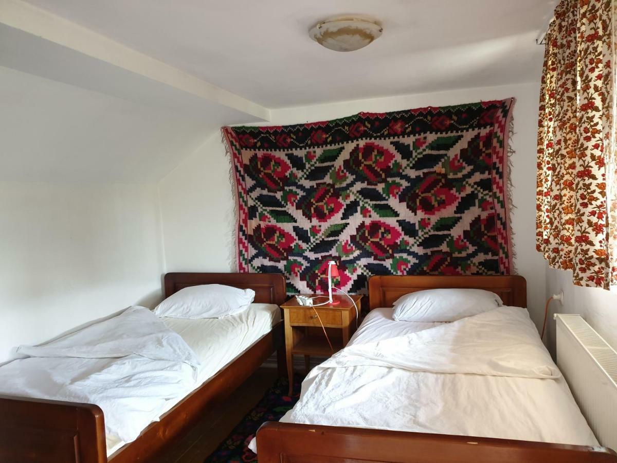 Pensiunea Ilea Ieud Zimmer foto